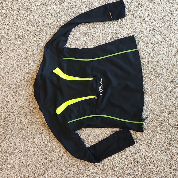 Under Armour - Jacket - Medium - Picture 3 of 12